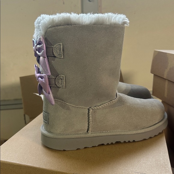 Ugg boots Bailey size 4 - Picture 2 of 5